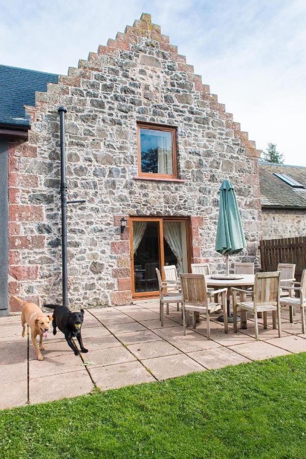 The Granary With Hot Tub Villa Forgandenny Exterior photo